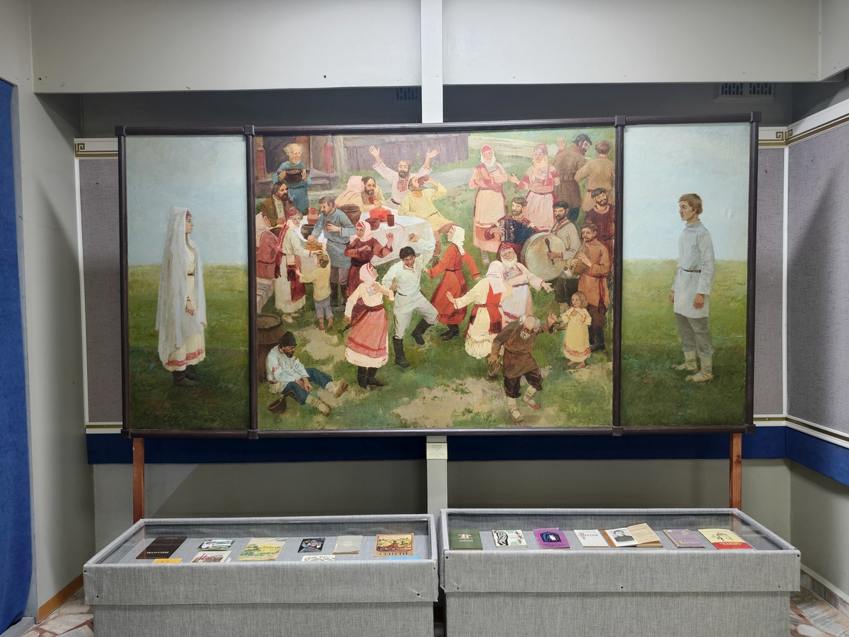 На этой неделе у меня было очень мало постов, так как мы семьёй отдыхали в столице республики Чувашии - городе Чебоксары